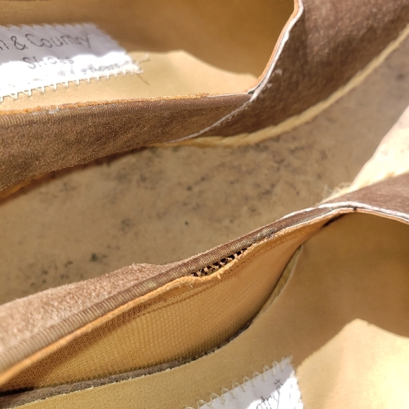 Town & Country Wedge Espadrilles Tan Leather New 8.5 Narrow - Picture 10 of 11
